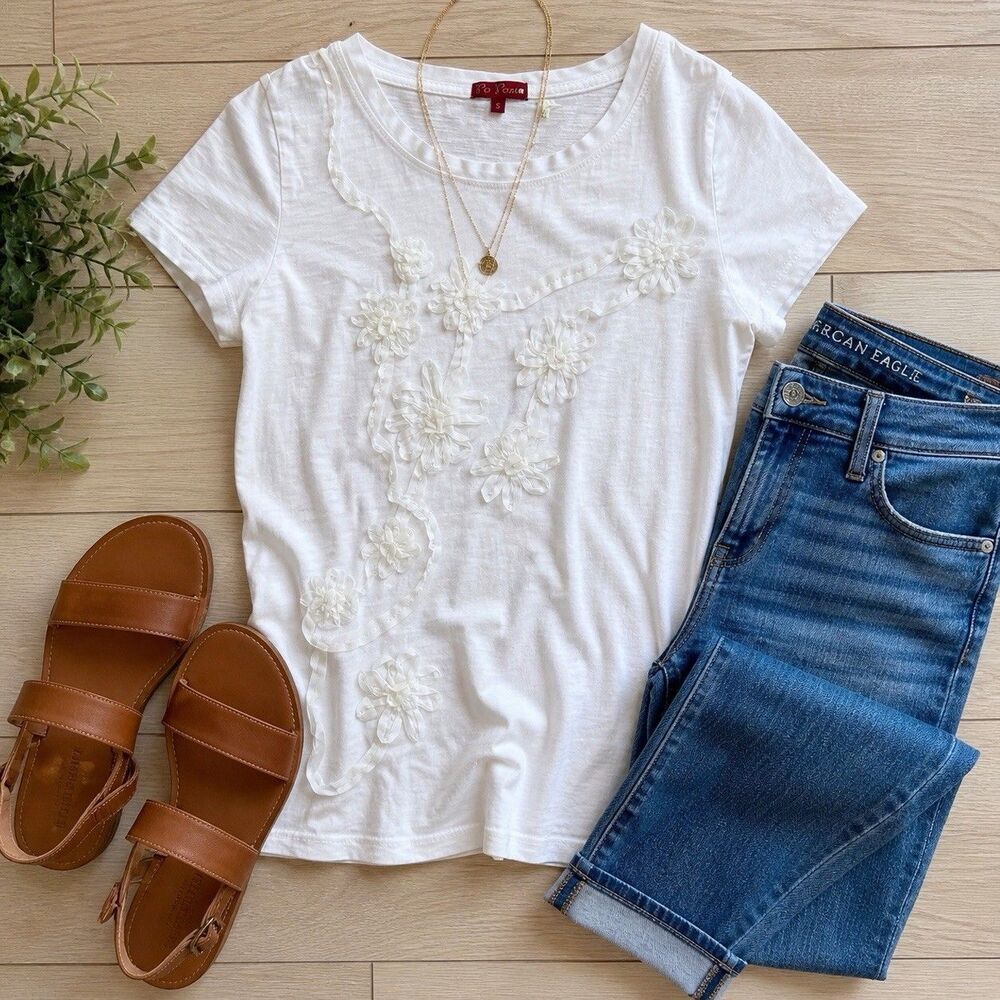 Po Pori White 3D Floral Appliqué Tee Boho Cottagecore Cotton Top S Romantic Soft